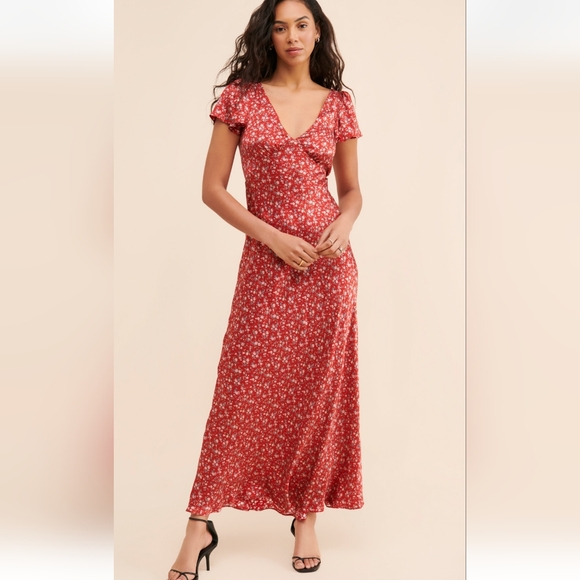 **Last One Left**Selkie The Flutter Slip Dress in Jam Cake - Picture 2 of 16